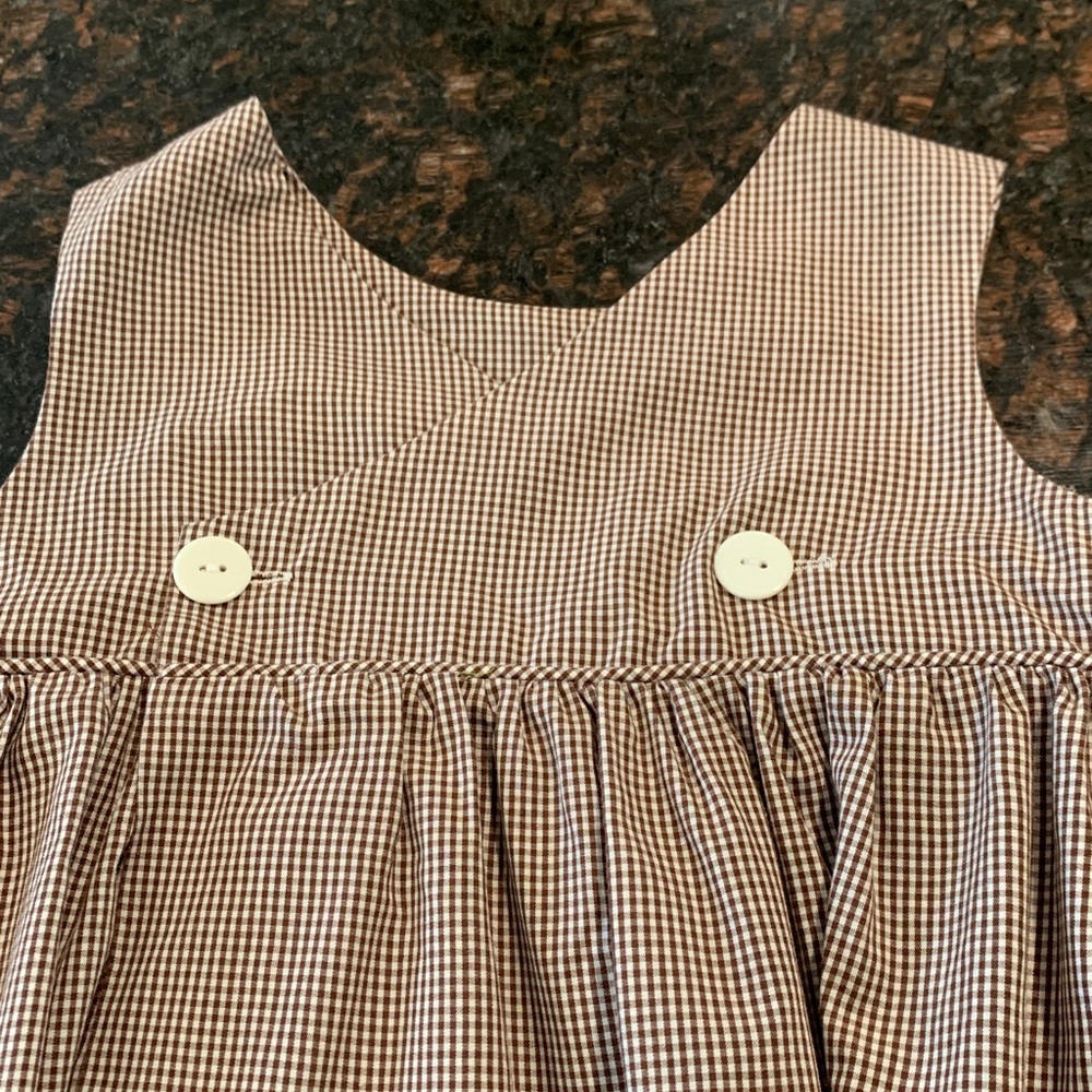 Adorable Brown and White gingham smocked dress. Excellent condition, size 4. - Picture 2 of 3